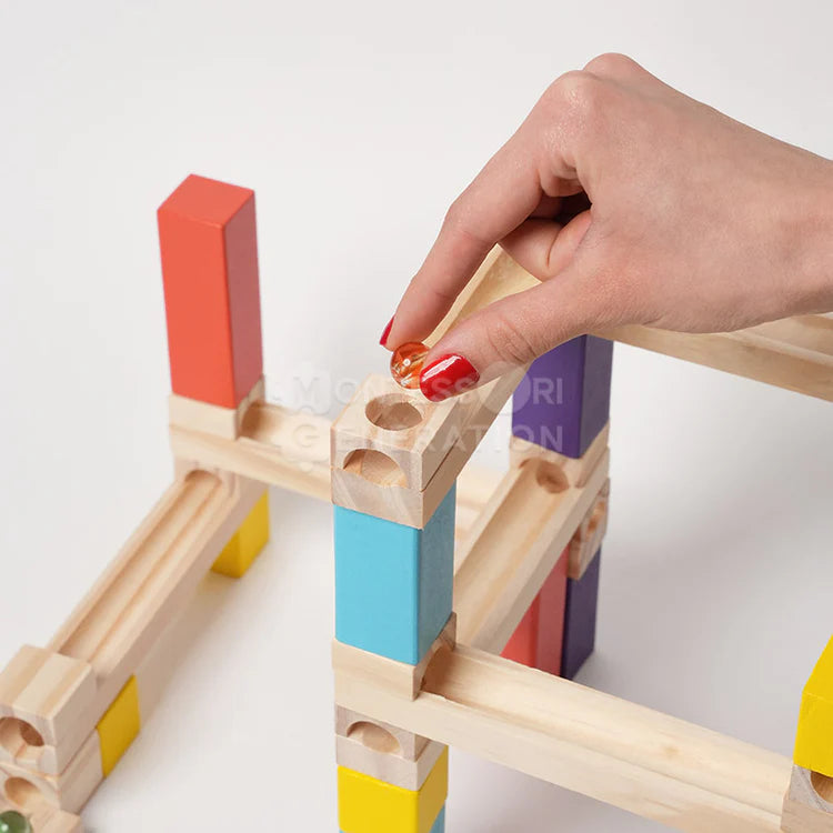 Piste de billes en bois Montessori